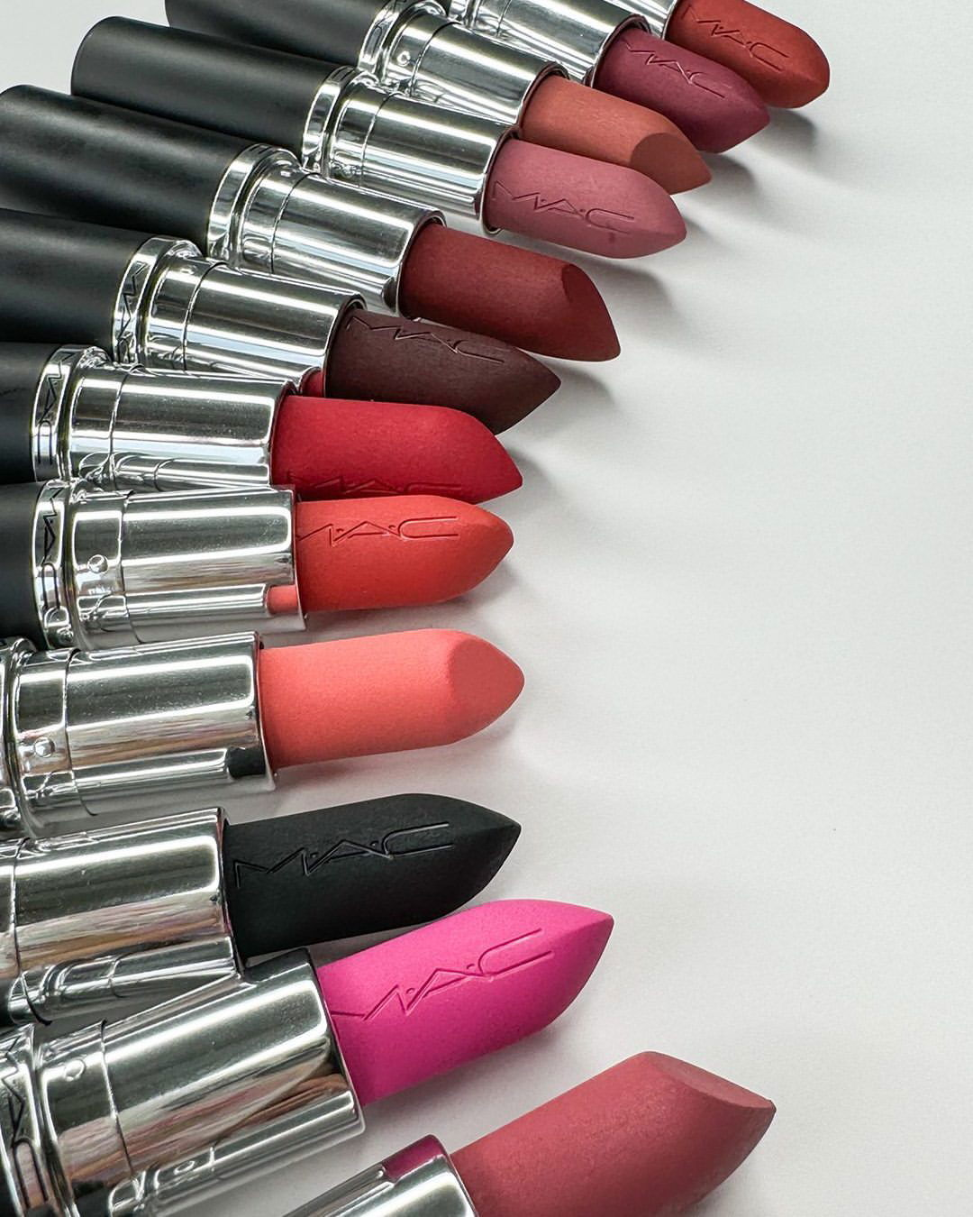 Photo by M·A·C Cosmetics on July 26, 2024. May be an image of one or more people, makeup, lipstick, cosmetics and text.