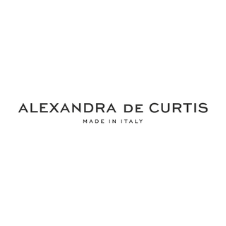 Alexandra De Curtis.com